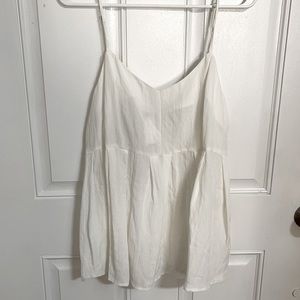 Light weight flowy white tank top! SO CUTE!